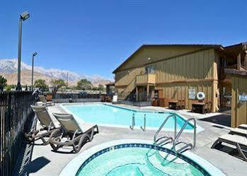 Quality Near Mount Whitney Inn 3*